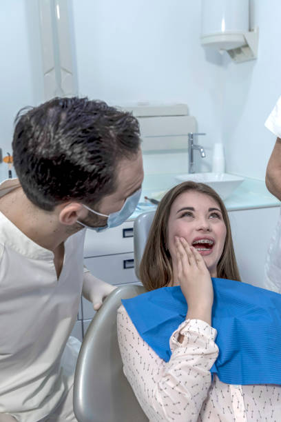 Best Emergency Broken Tooth Repair in Searles Valley, CA
